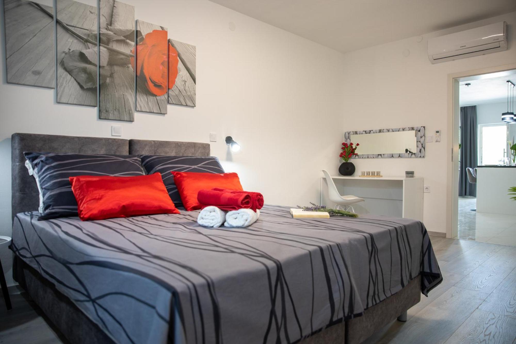 Apartments Lucy Rovinj Ruang foto