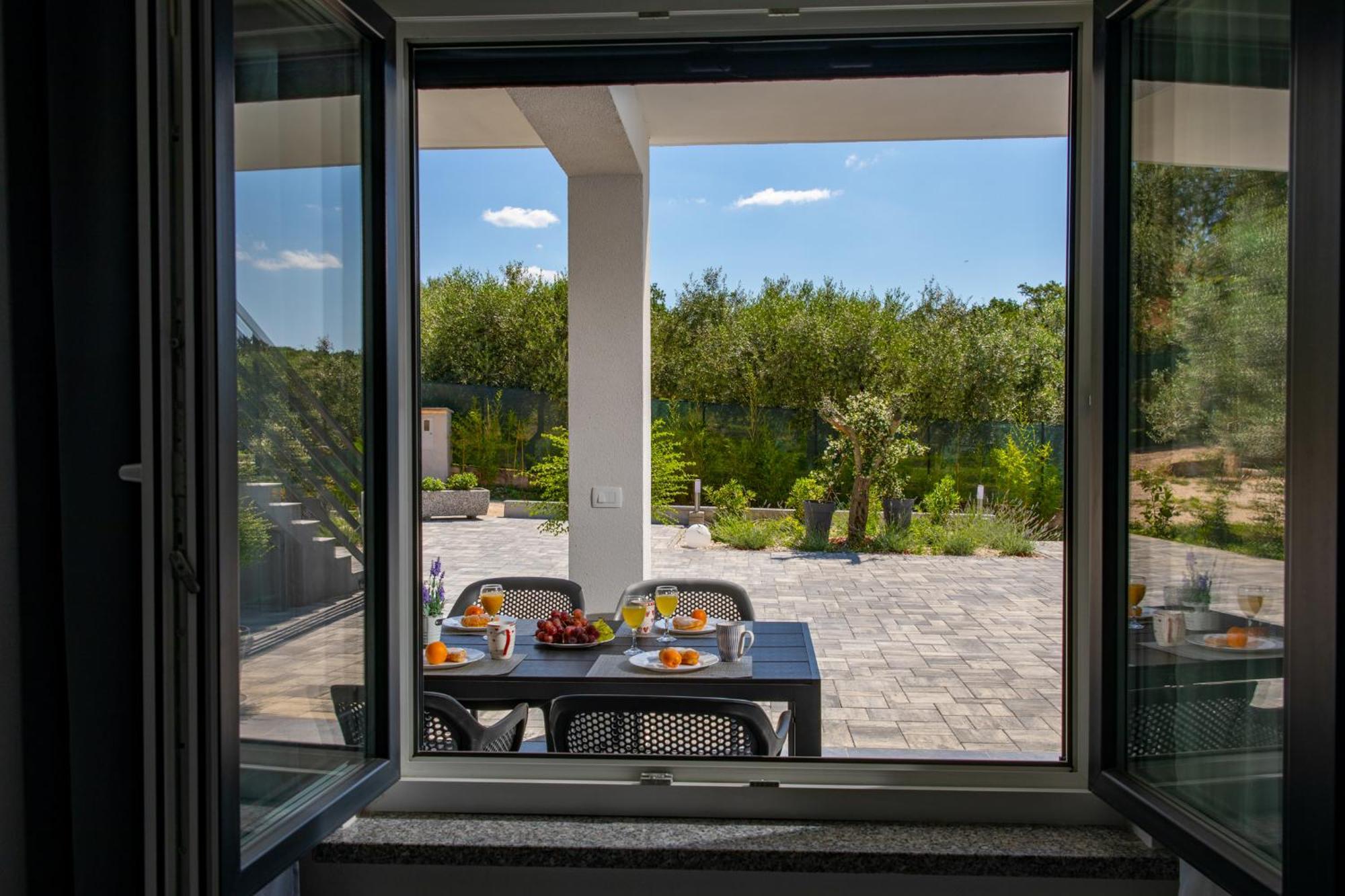Apartments Lucy Rovinj Ruang foto