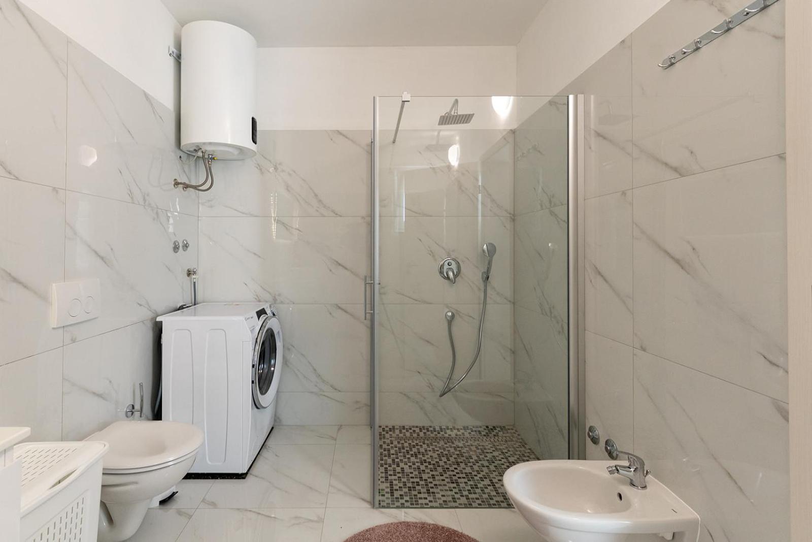 Apartments Lucy Rovinj Ruang foto
